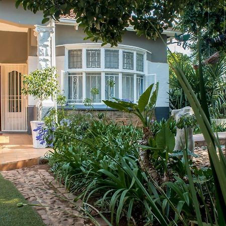 Sunbury Bed And Breakfast Johannesburg Exterior photo