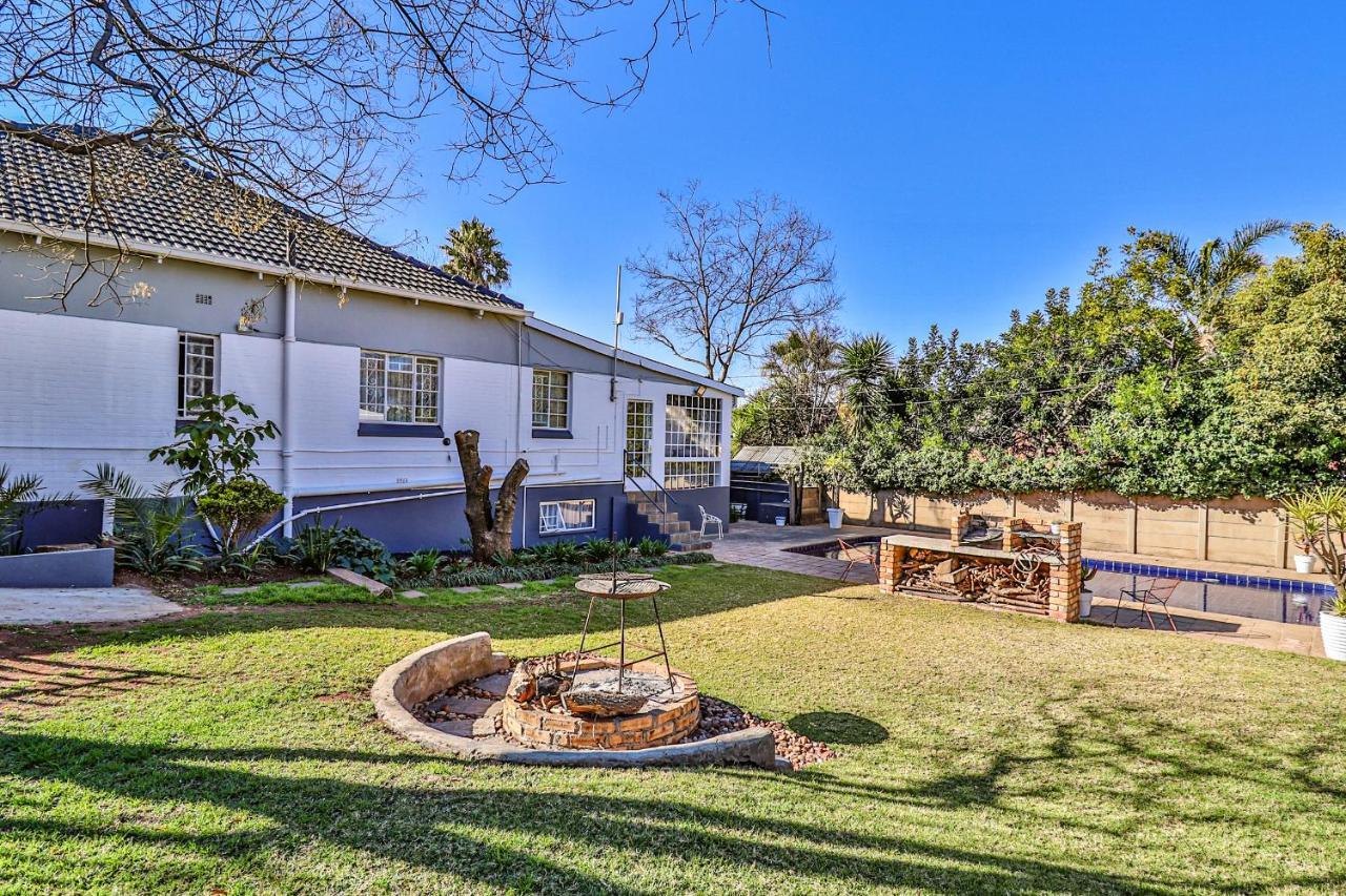 Sunbury Bed And Breakfast Johannesburg Exterior photo