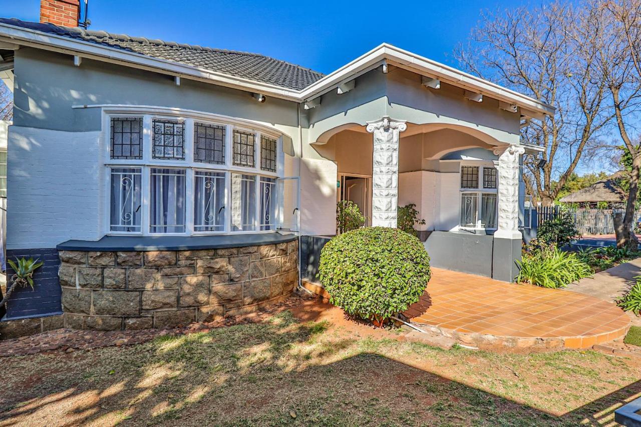 Sunbury Bed And Breakfast Johannesburg Exterior photo