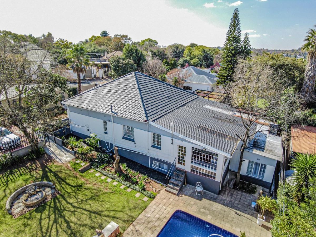 Sunbury Bed And Breakfast Johannesburg Exterior photo